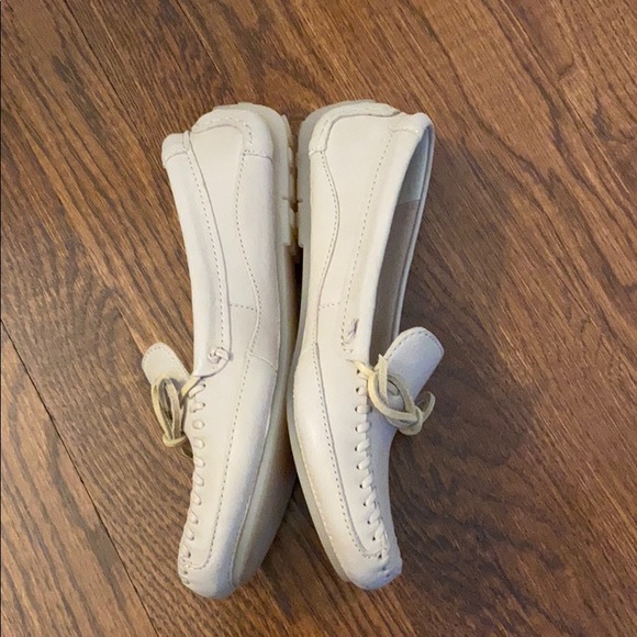 Leather moccasins - Picture 3 of 4